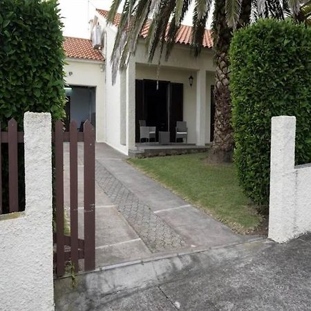 Vila Nova Vila Franca do Campo Exterior foto