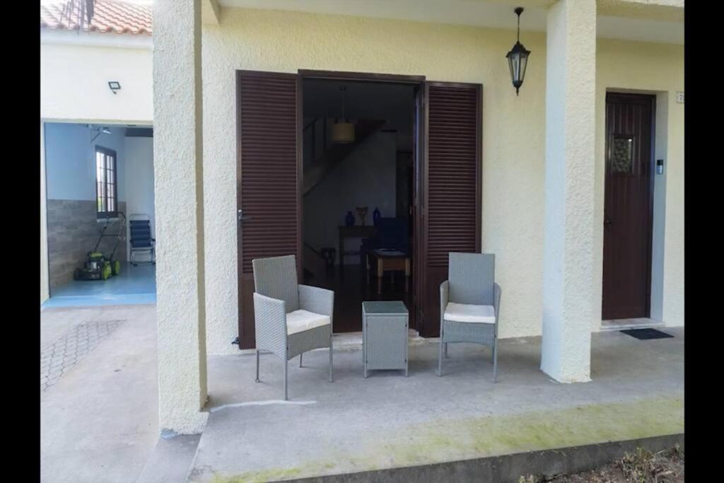 Vila Nova Vila Franca do Campo Exterior foto