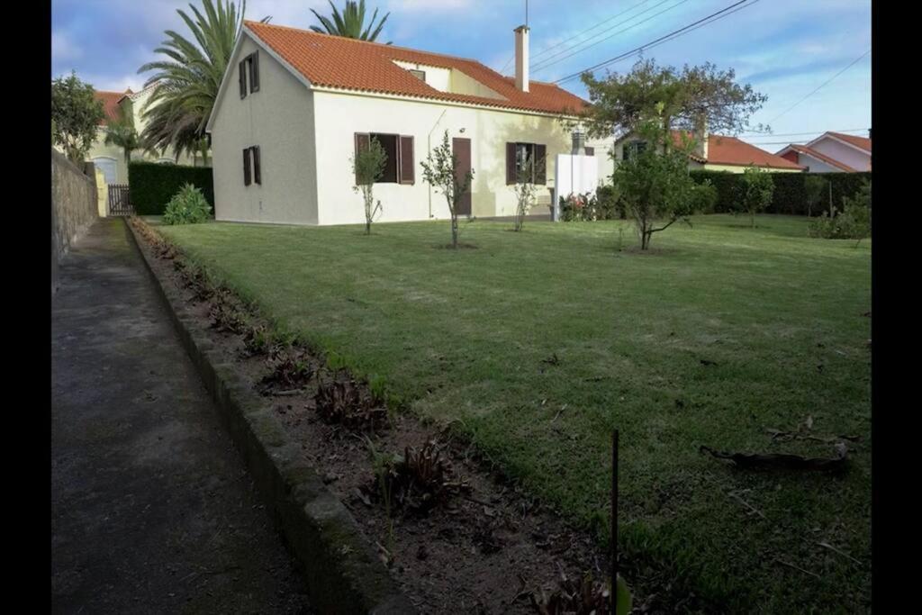 Vila Nova Vila Franca do Campo Exterior foto